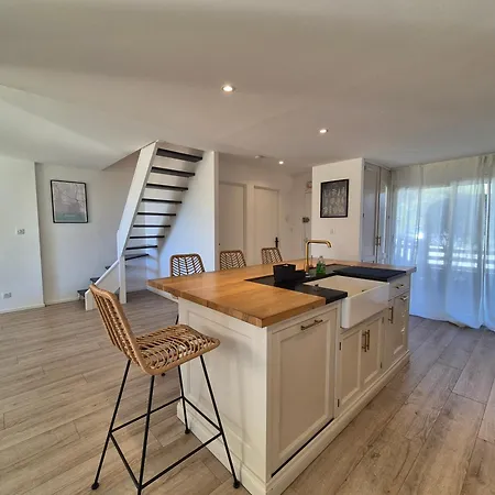 Дом отдыха Maison Piscine Et Vue Бандоль